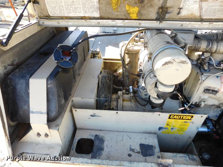 image for item DE9249 1984 Ingersoll Rand P-100A-WD air compressor