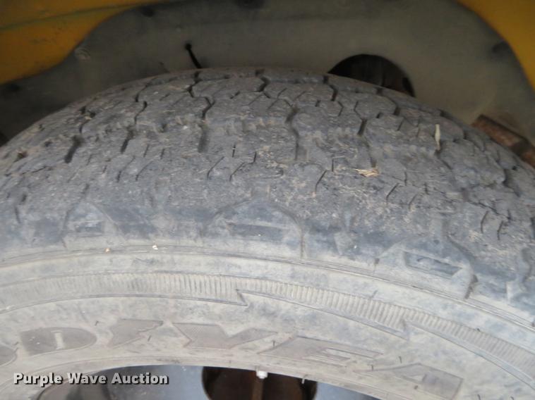 image for item DI9928 2002 Chevrolet Express G3500 school bus