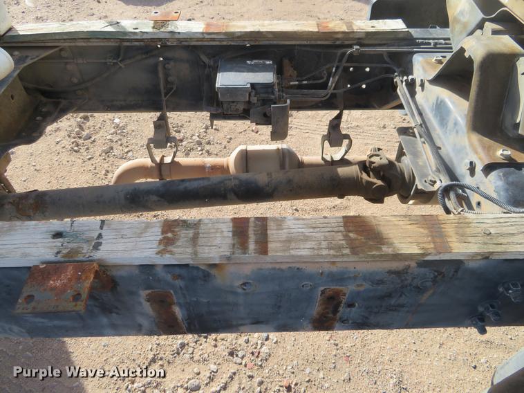 image for item DI9936 2002 Chevrolet C6500 tank truck