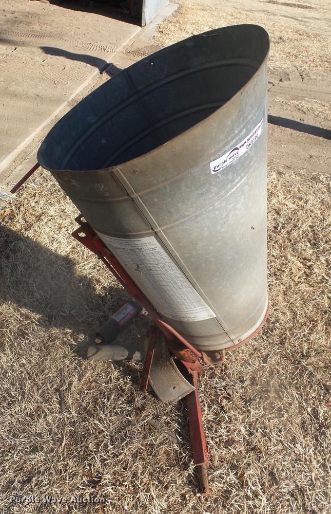 image for item DK9199 Herd Sure-Feed broadcast spreader