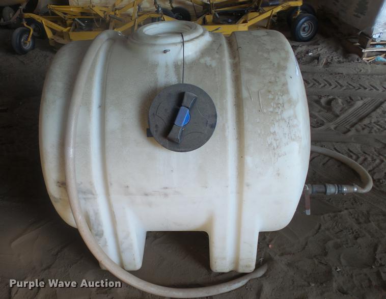 image for item DK9200 225 gallon poly tank