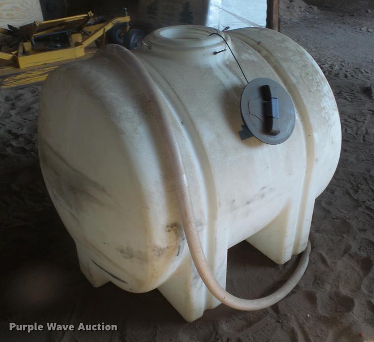 image for item DK9200 225 gallon poly tank