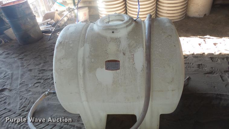 image for item DK9200 225 gallon poly tank