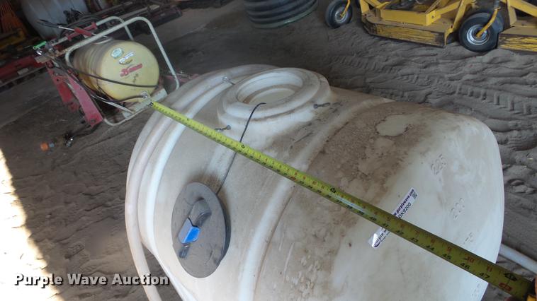 image for item DK9200 225 gallon poly tank