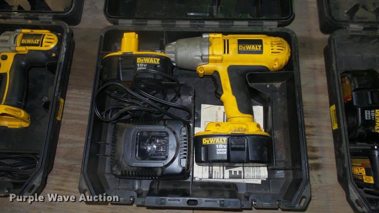 image for item DK9203 DeWalt tools