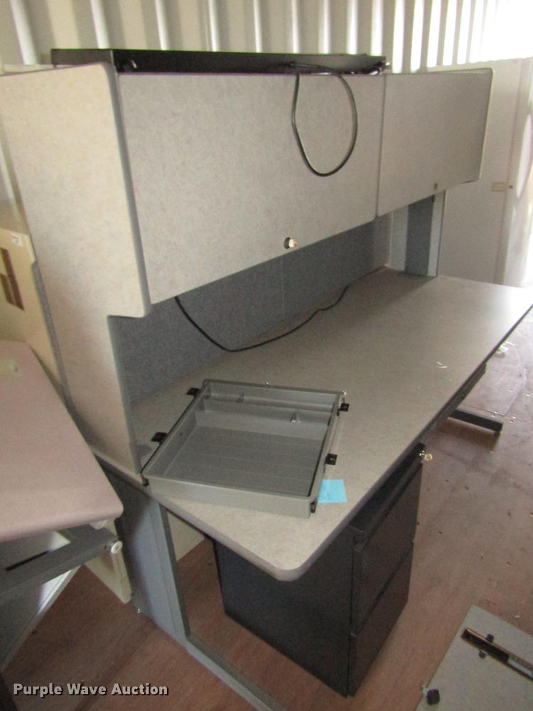 image for item DO9062 Office furniture