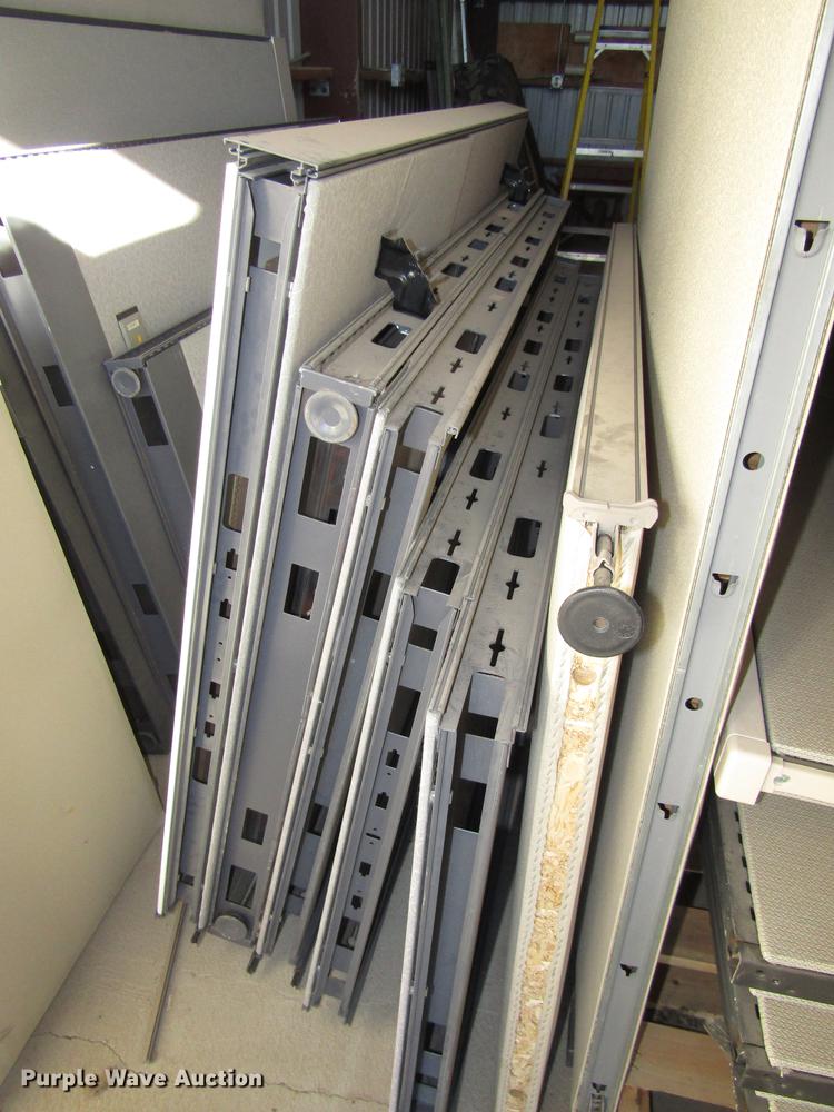 image for item DO9063 Cubicle dividers