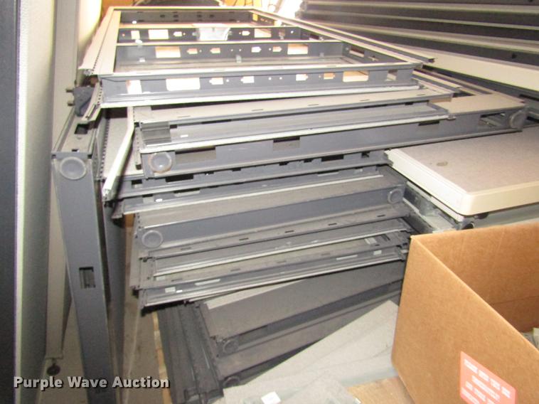 image for item DO9063 Cubicle dividers