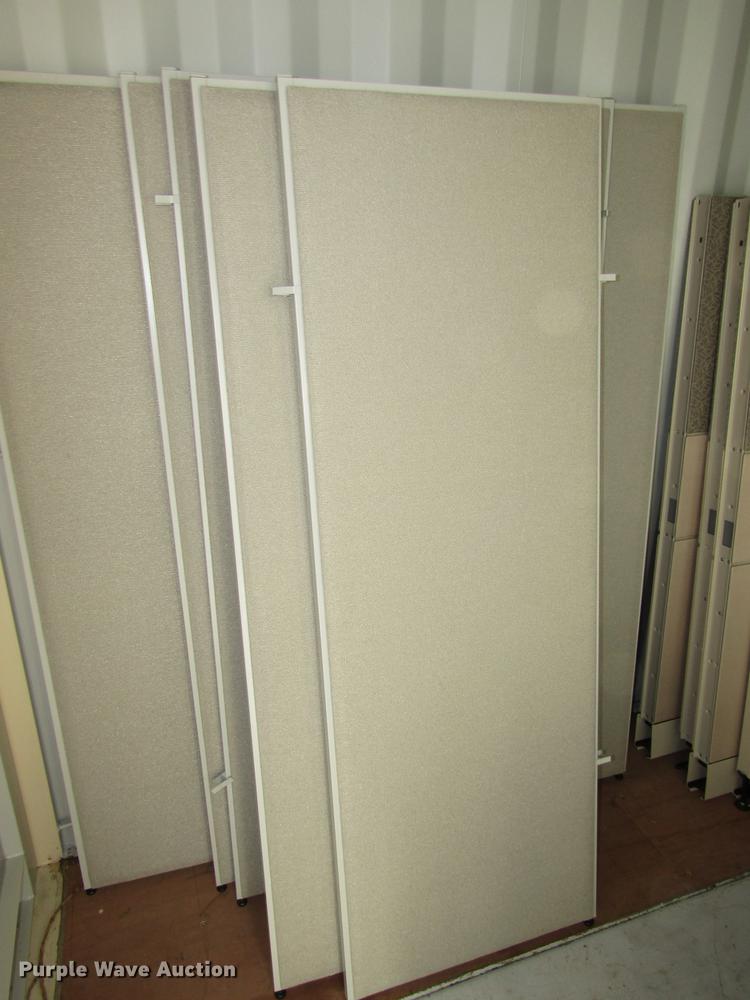 image for item DO9063 Cubicle dividers
