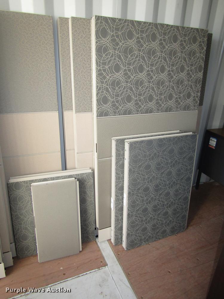 image for item DO9063 Cubicle dividers
