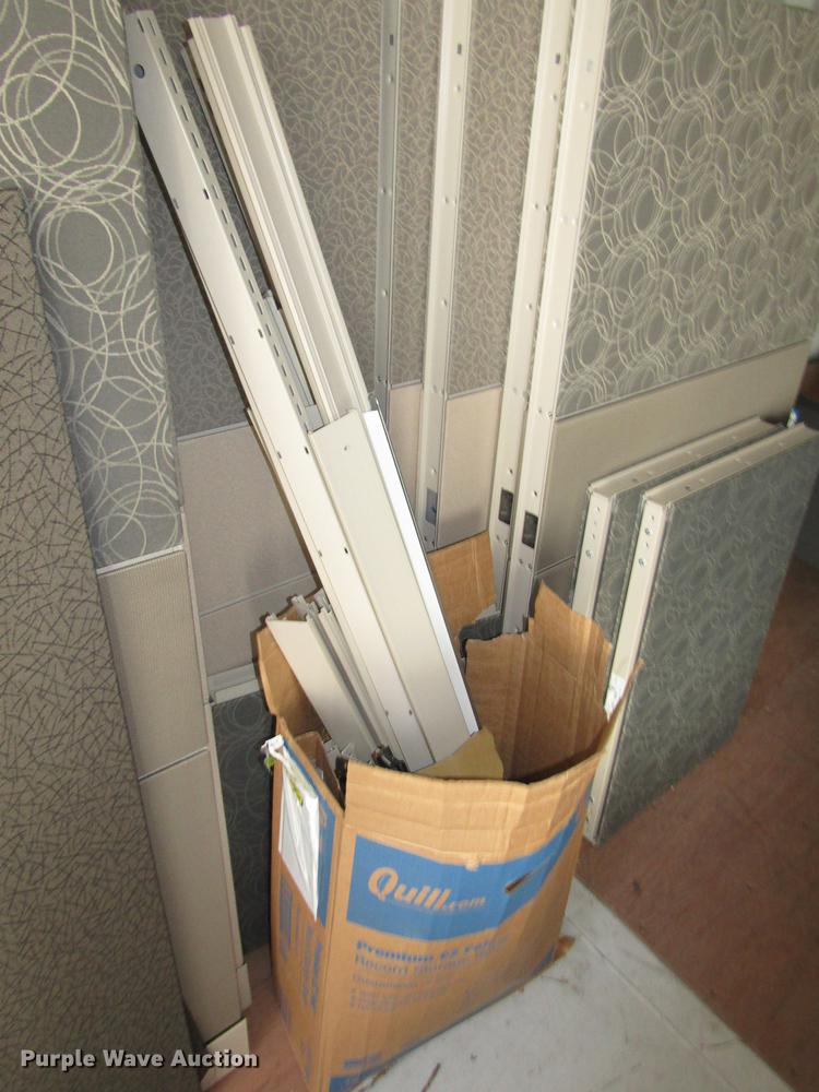 image for item DO9063 Cubicle dividers