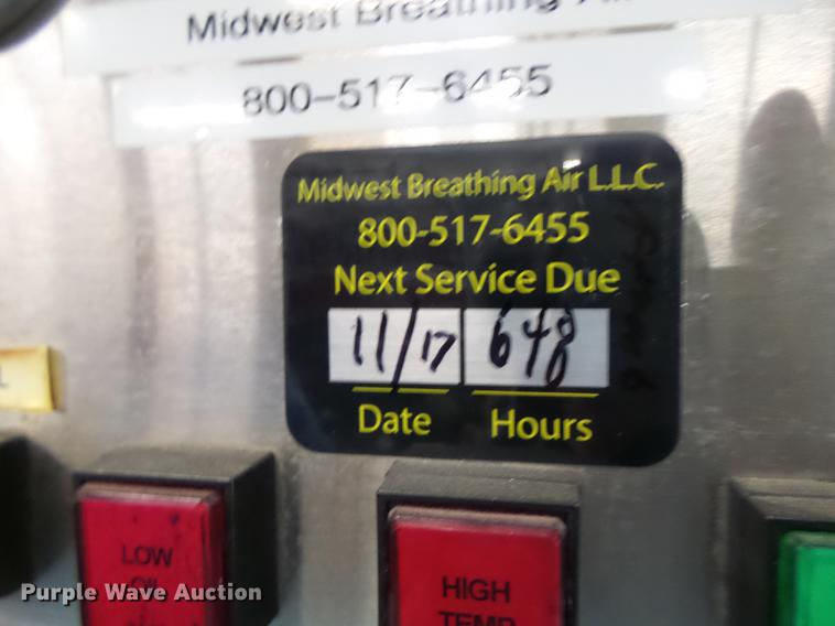 image for item DT9913 1997 Mako compressor