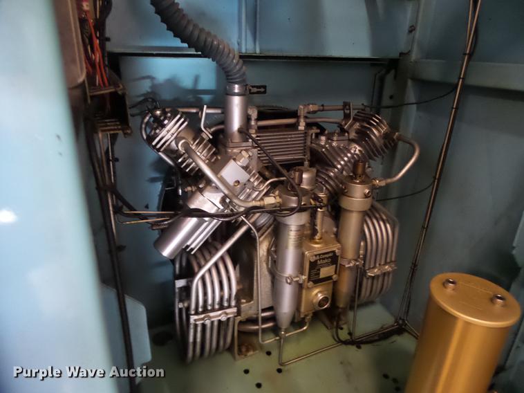 image for item DT9913 1997 Mako compressor