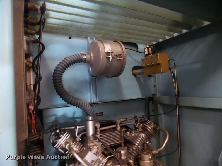 image for item DT9913 1997 Mako compressor