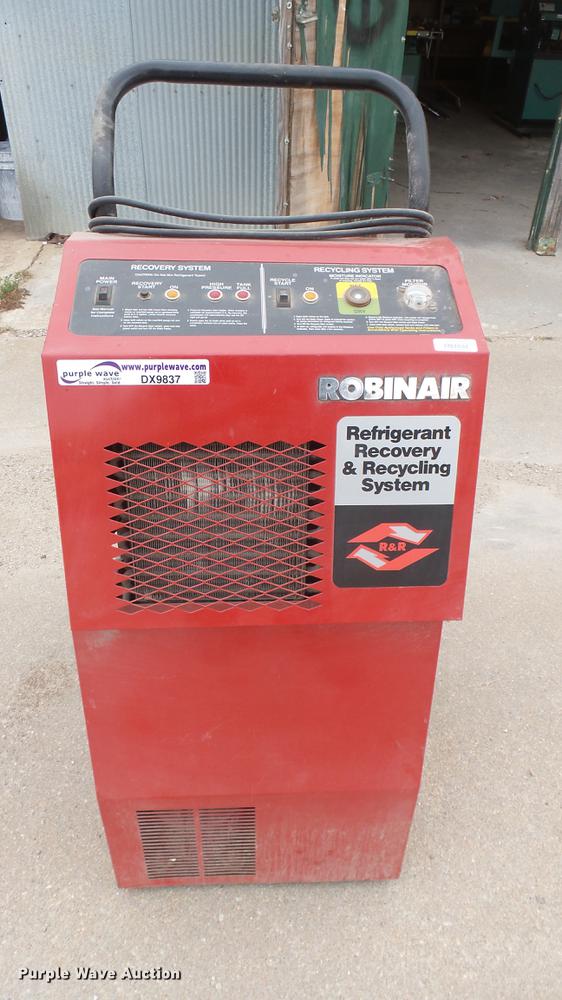 image for item DX9837 Robinair refrigerant recovery system