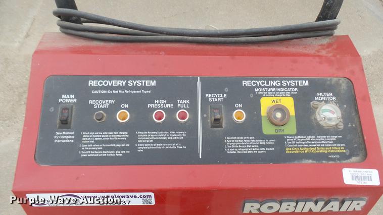 image for item DX9837 Robinair refrigerant recovery system