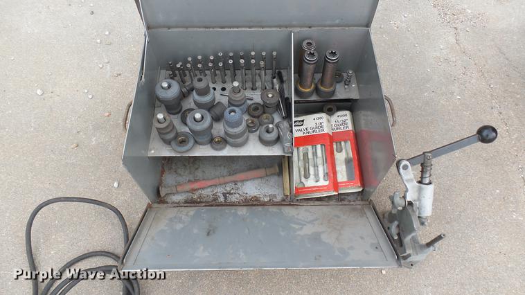 image for item DX9839 Sioux angular speed driver