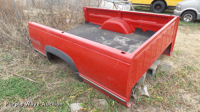 image for item DX9844 Chevrolet pickup truck bed