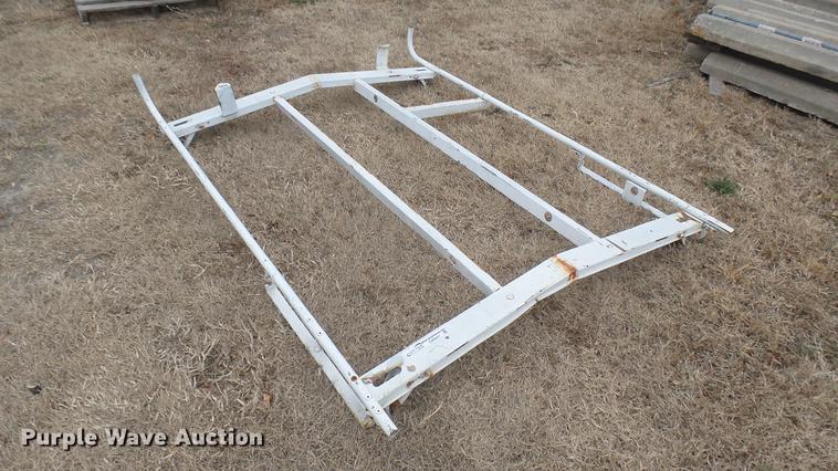 image for item DX9847 Steel utility rack