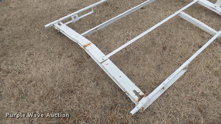 image for item DX9847 Steel utility rack