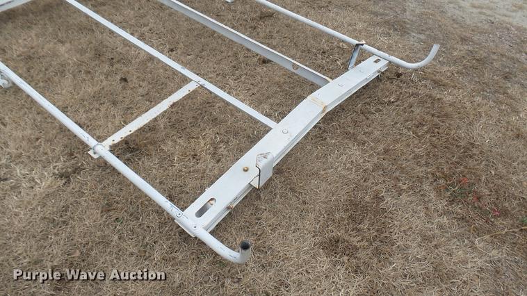 image for item DX9847 Steel utility rack