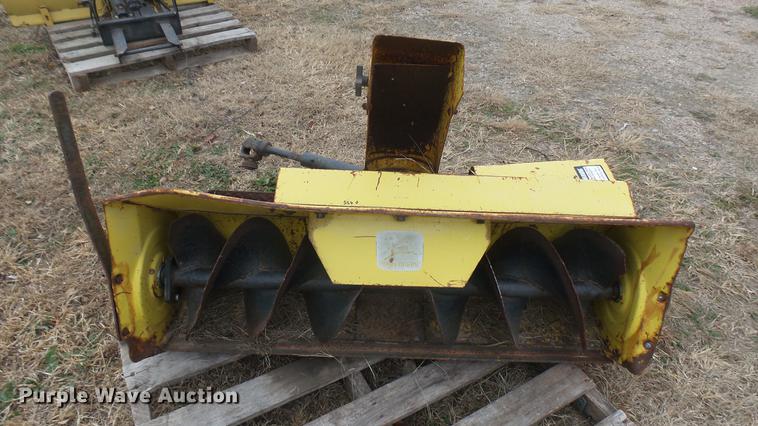 image for item DX9849 John Deere snow blower