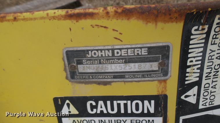 image for item DX9849 John Deere snow blower