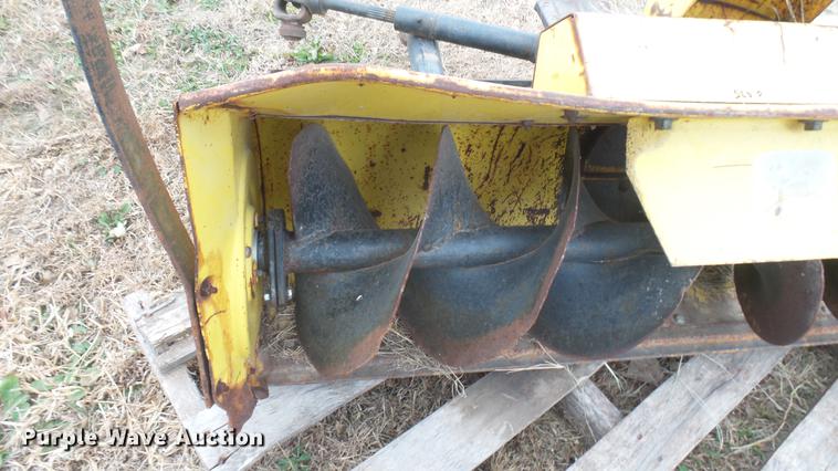 image for item DX9849 John Deere snow blower