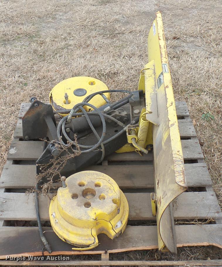image for item DX9850 John Deere snow blade