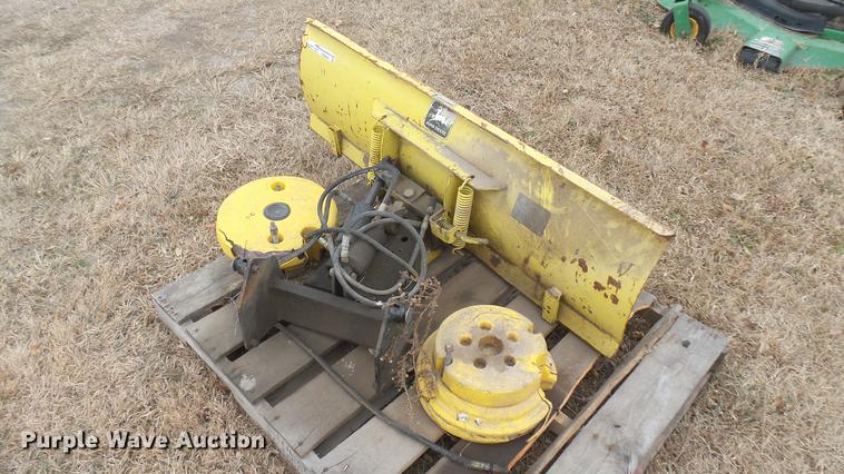 image for item DX9850 John Deere snow blade