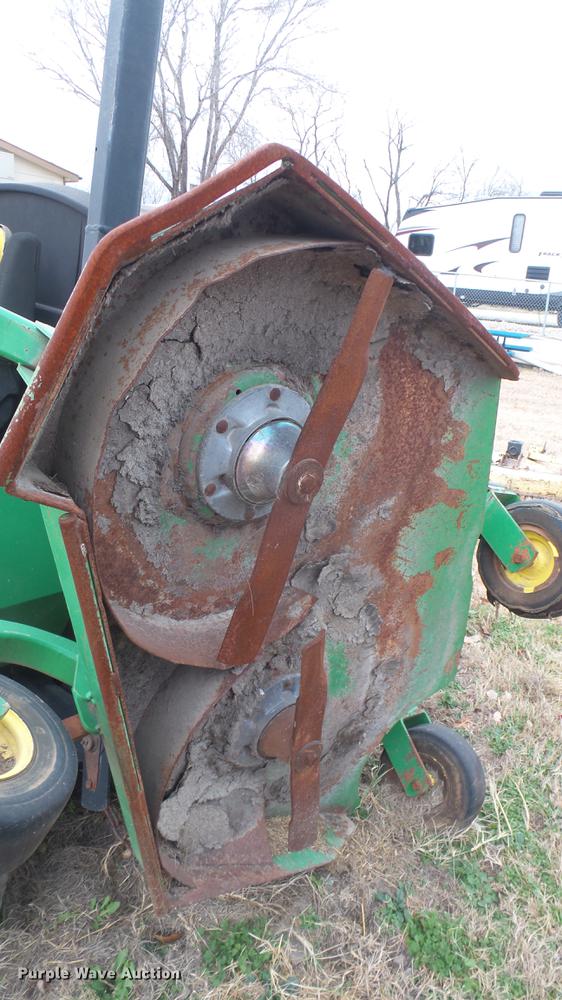 image for item DX9851 John Deere 1600 lawn mower