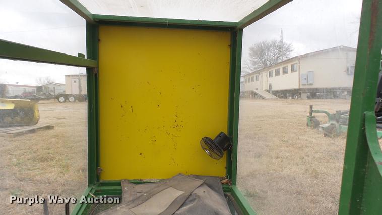 image for item DX9853 Lawn mower cab