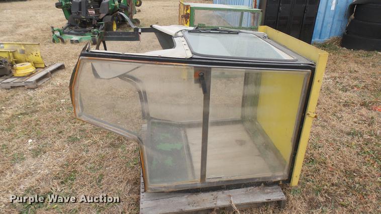 image for item DX9854 Lawn mower cab