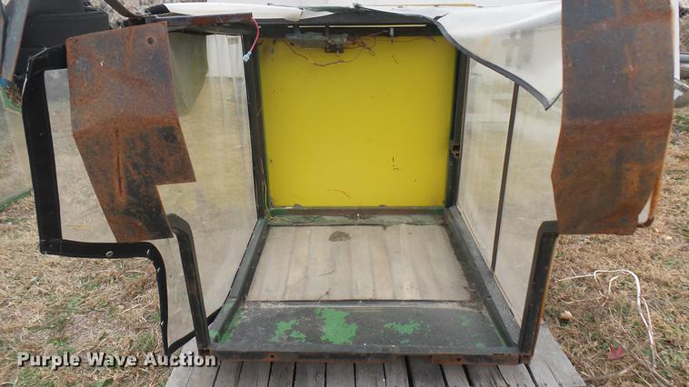 image for item DX9854 Lawn mower cab