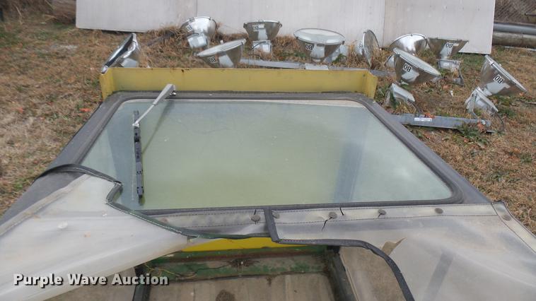 image for item DX9854 Lawn mower cab