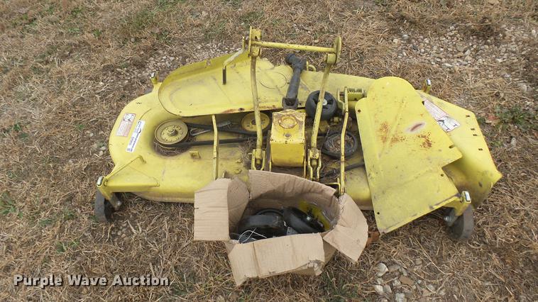 image for item DX9855 John Deere mower deck