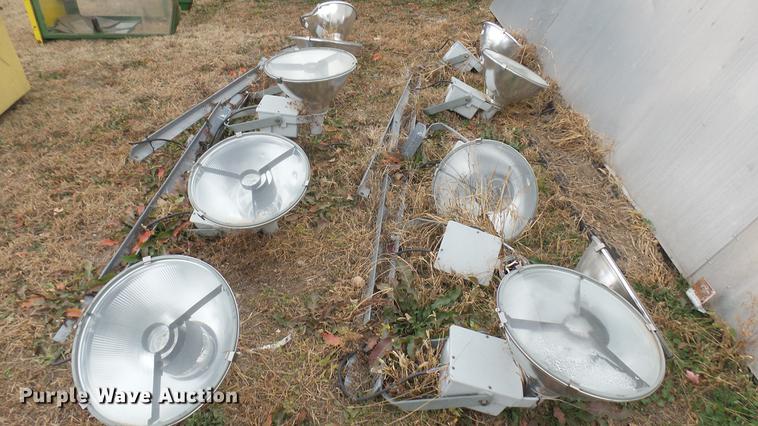 image for item DX9856 Stadium lights