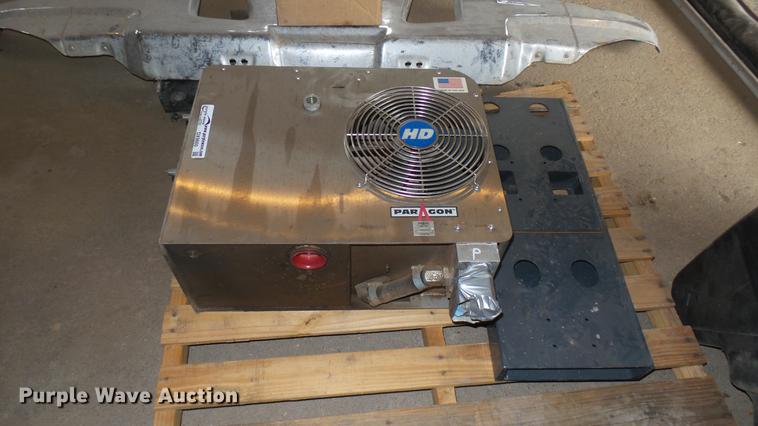 image for item DX9860 Pargaon Hydraflo stainless steel hydraulic fluid tank