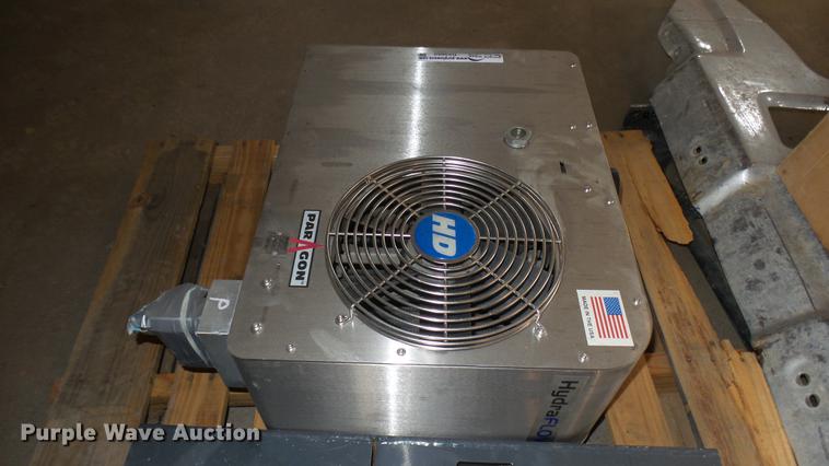 image for item DX9860 Pargaon Hydraflo stainless steel hydraulic fluid tank