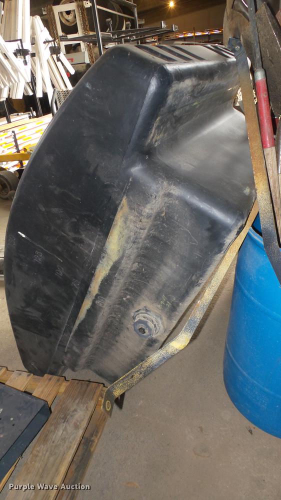 image for item DX9861 Poly tank