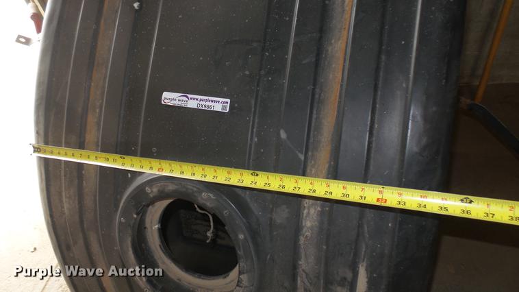 image for item DX9861 Poly tank