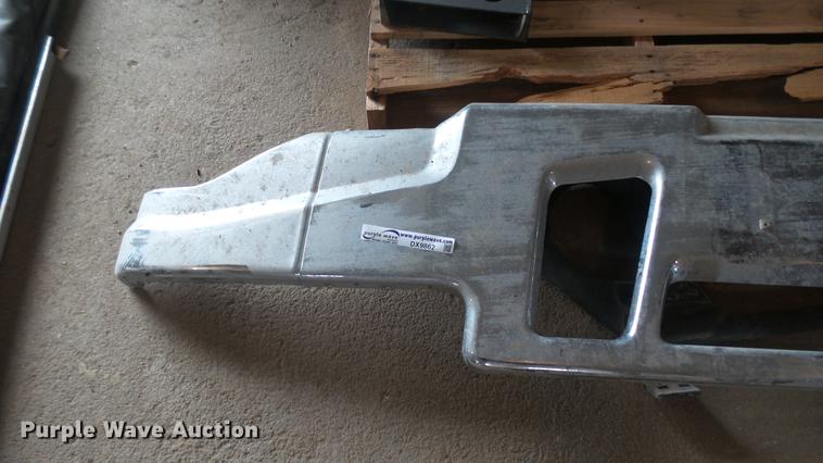 image for item DX9862 Stainless steel bumper