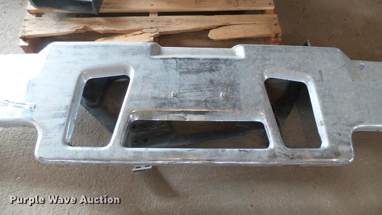 image for item DX9862 Stainless steel bumper