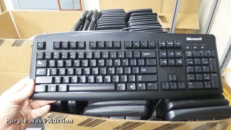 image for item DX9878 (60) Cybertron CPUs