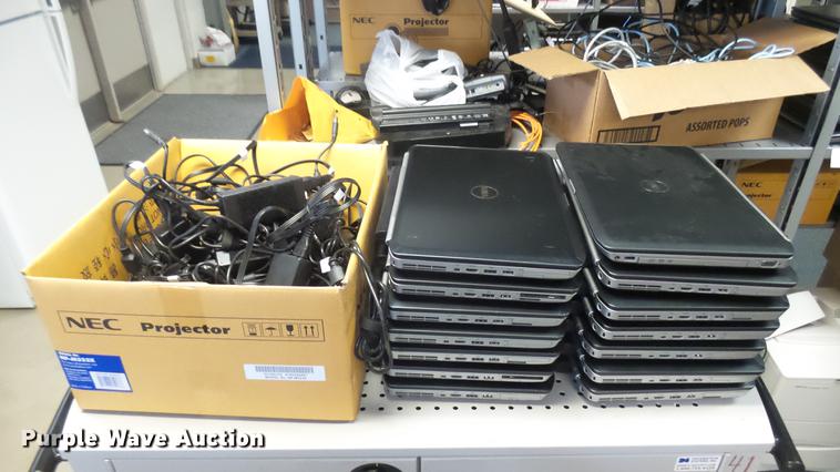 image for item DX9889 (14) Dell Latitude E5420 laptops