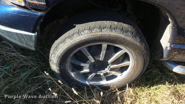 image for item DX9944 2003 Dodge Ram 1500 Quad Cab pickup truck