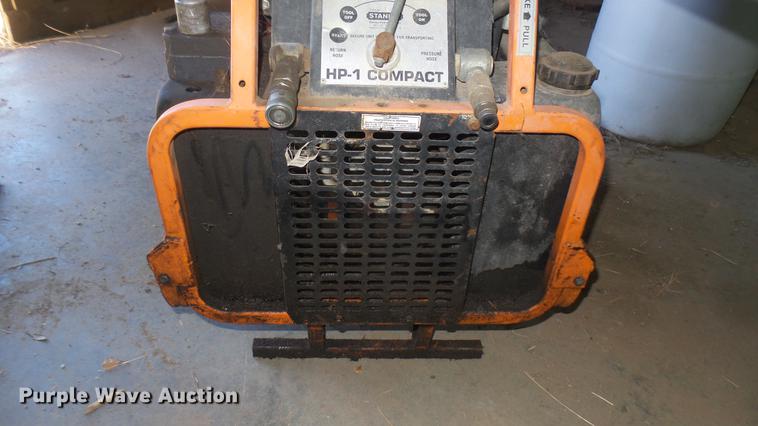 image for item DX9946 Stanley HP-1 compact hydraulic power unit
