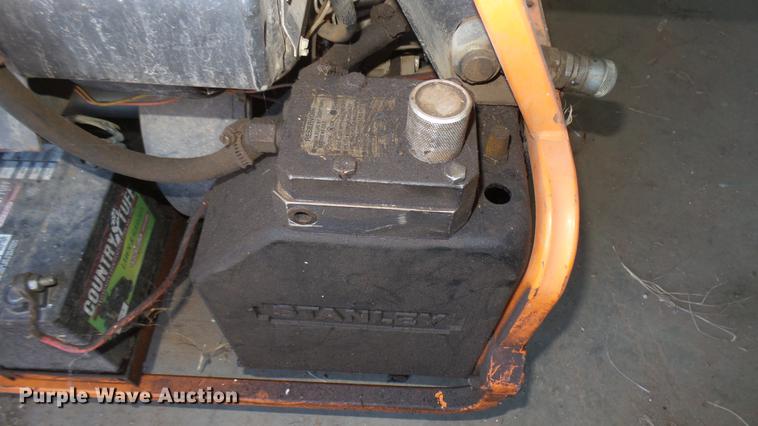 image for item DX9946 Stanley HP-1 compact hydraulic power unit