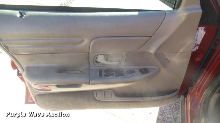 image for item DX9949 2000 Ford Crown Victoria Police Interceptor