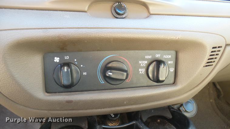 image for item DX9949 2000 Ford Crown Victoria Police Interceptor